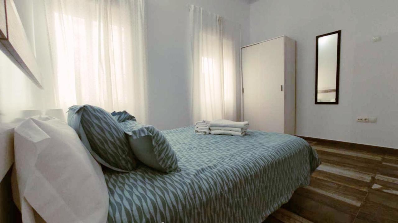 Modernos Apartamentos En Ciudad Jardin Кордова Экстерьер фото